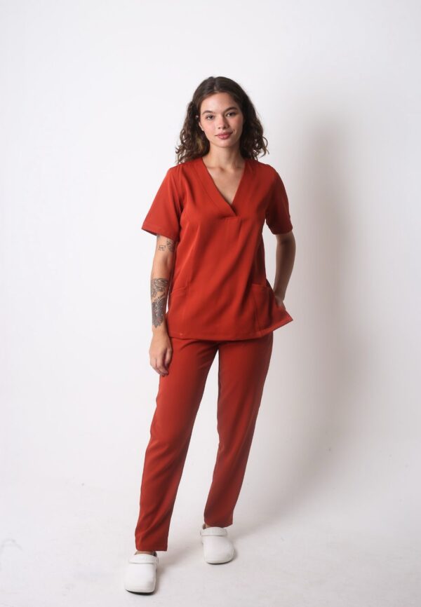 Scrub New Comfort Feminino - Cacau - Image 3